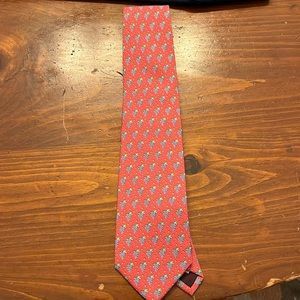 Vineyard Vines Wine Grapes Tie
